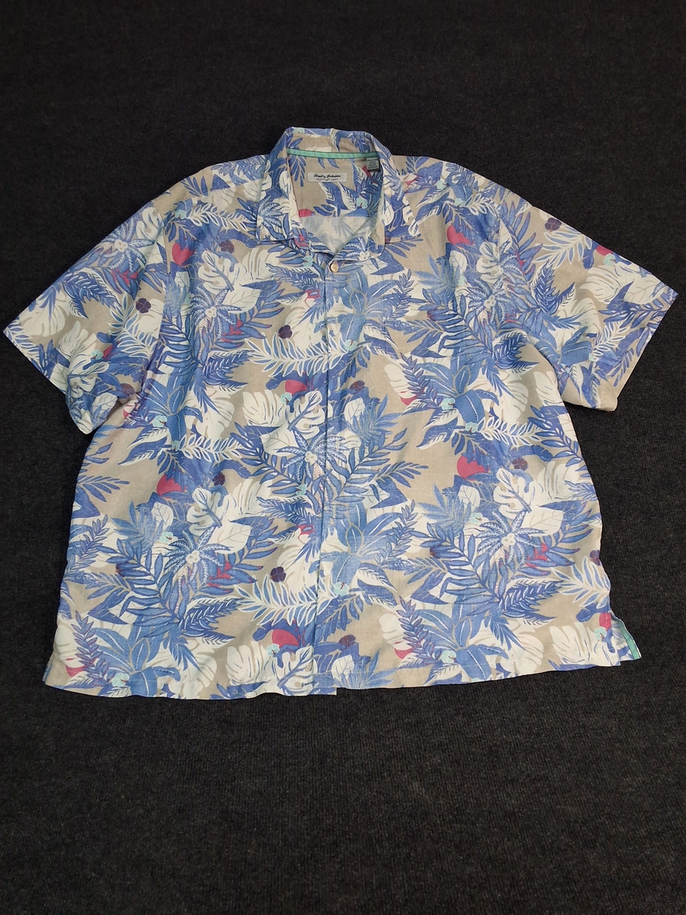Tommy Bahama Blue and Cream Tropical Leaf Short-Sleeve Button-Down